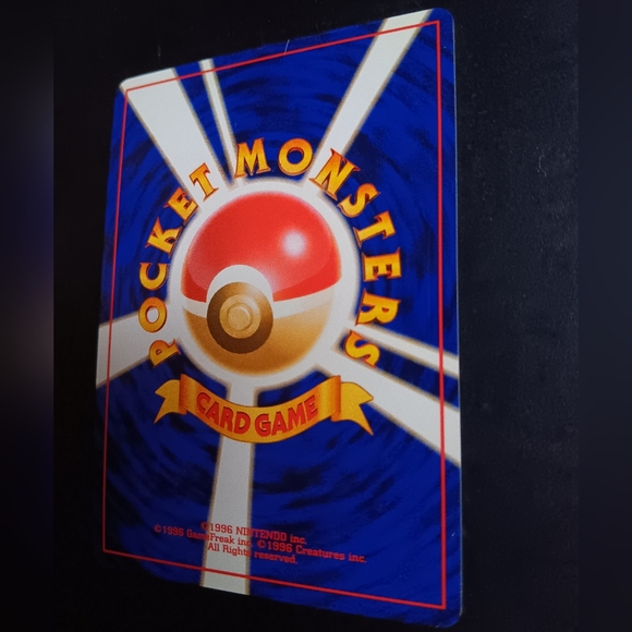 Zapdos Japanese Pokemon Card - Base Set - NO. 145 Rare Holo Swirl - Picture 10 of 10